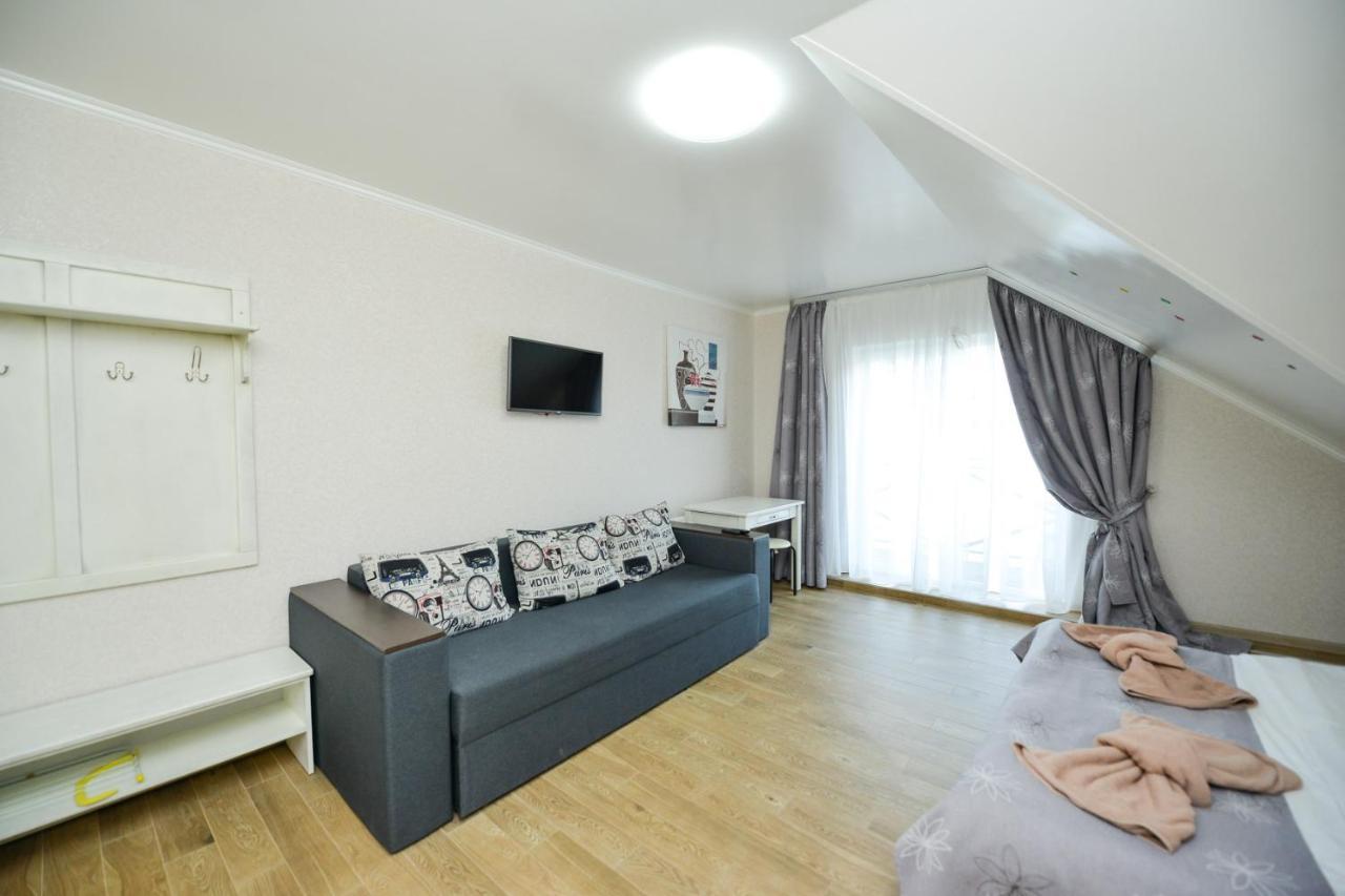 Forest Hotel Polis'ke Zewnętrze zdjęcie